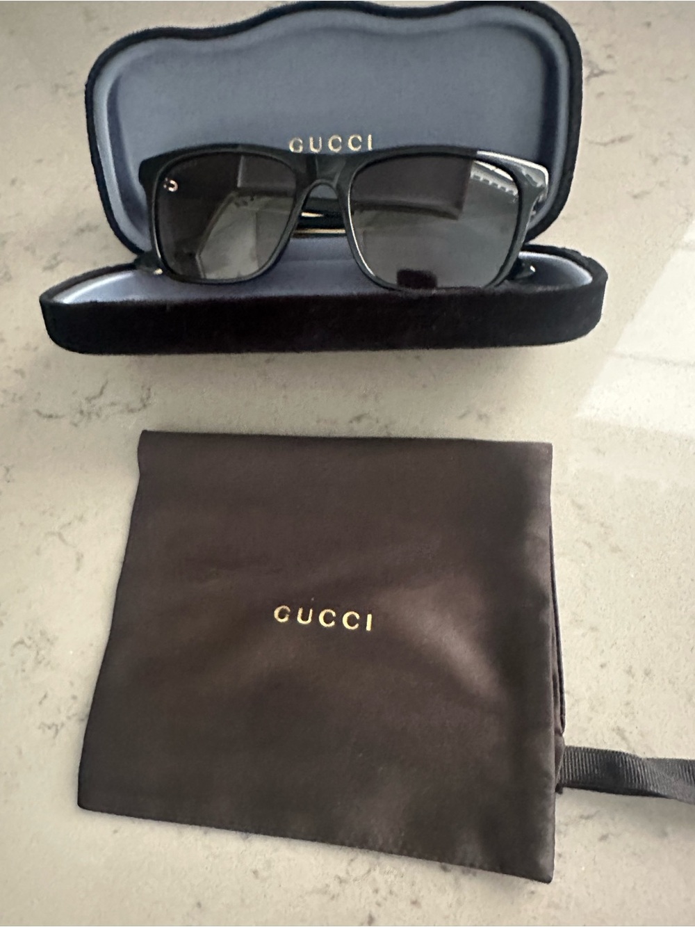 Gucci Men’s Black Sunglasses with Gold and Red-Green Stripe Accents - Picture 7 of 8